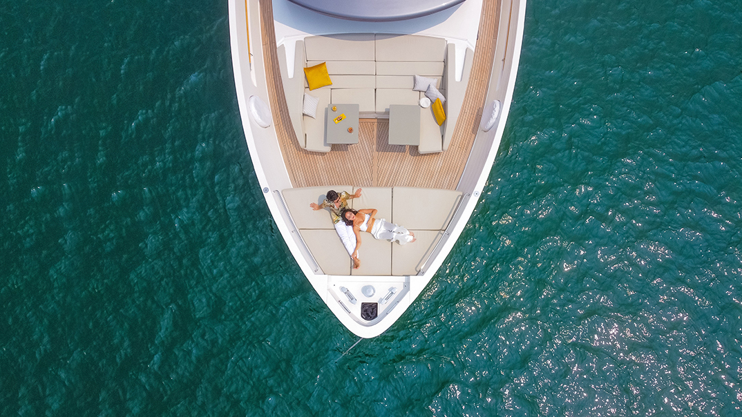 peninsula hong kong yacht