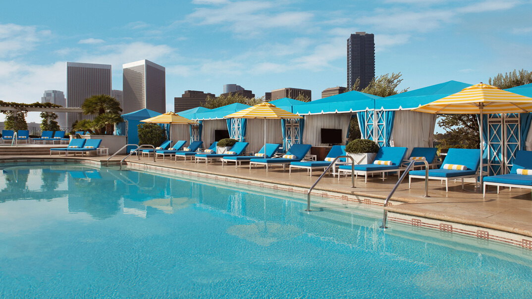 Hotels With Pools, Pool Cabanas