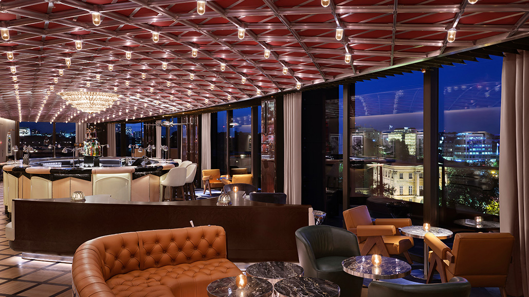 peninsula hotel rooftop bar london